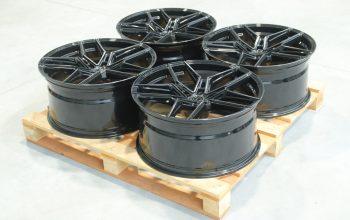 SET-CVR#132 Concaver CVR5 22×10,5 ET19 5×112 Felgenset