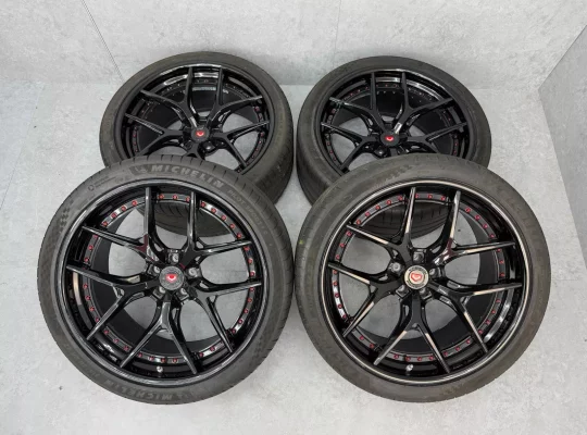 VOSSEN S21-01 (3-Piece) 22″ WHEELS for Audi C8 RS6 / RS7 – GLOSS BLACK