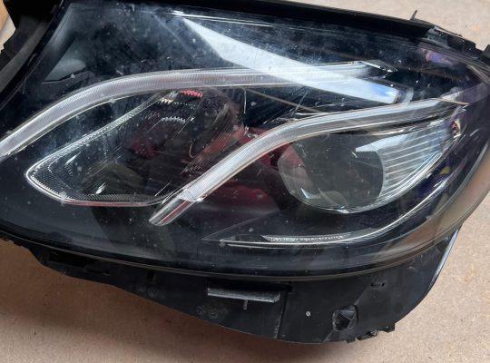 Scheinwerfer Mercedes W213 A2139068708