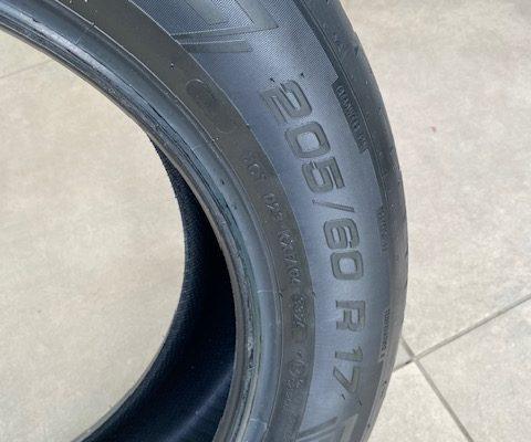 Vredestein Ultrac 205/60 R 17 W neuwertig