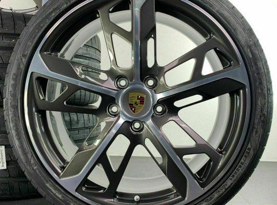 Porsche Taycan 9J1 Cross Turismo 21 Zoll Felgen Sommerreifen