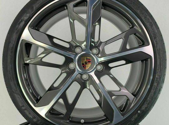 Porsche Taycan 9J1 Cross Turismo 21 Zoll Felgen Sommerreifen
