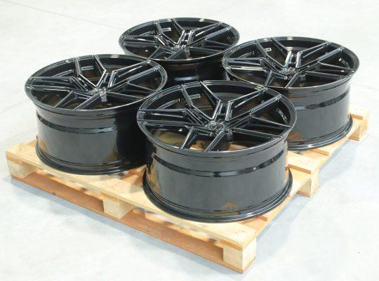 SET-CVR#132 Concaver CVR5 22×10,5 ET19 5×112 Felgenset