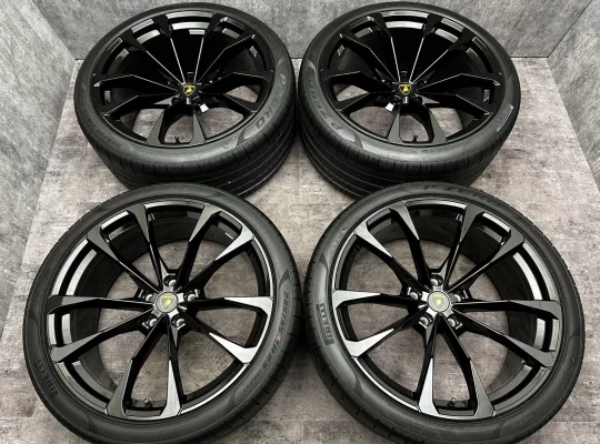 23″ LAMBORGHINI URUS MY24 taigete forged black wheels pirelli tyres genuine