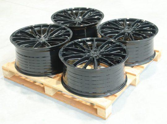 SET-CVR#128 Concaver CVR7 22×9,5-10,5 ET37-43 5×112 Felgenset