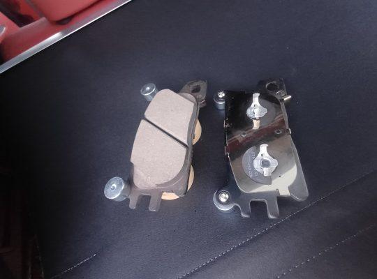 Bremsbeläge für den Genesis GV70 vorne