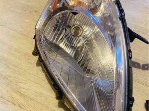 SCHEINWERFER SUZUKI SWIFT MK7 LINKS UND RECHTS TOP ZUSTAND!