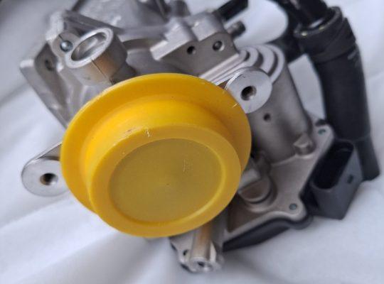 Original VW Drosselklappe + Ansaugstutzen 1.6 2.0 TDI 04L128063T