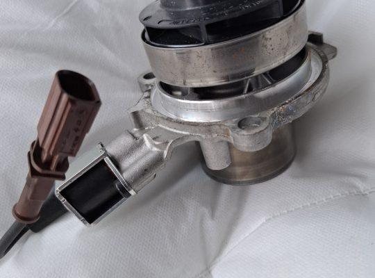 VW Wasserpumpe 002144802AM 2.0 TDI DPF clean diesel multitronic