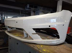 VW Caddy 4 Maxi Front Stoßstange Original Top